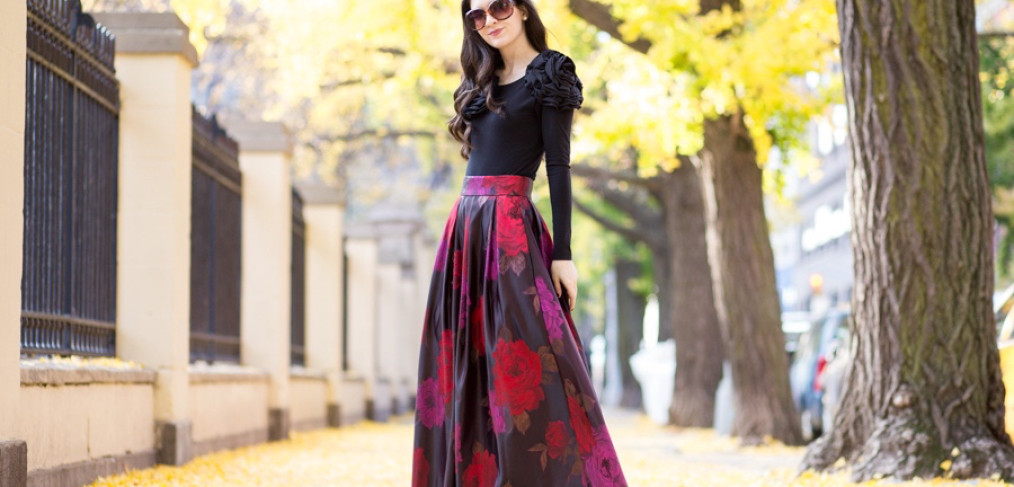 Anthropologie Composition Ball, Composition Ball Skirt, Anthropologie Maxi Skirt, Eliza J Floral Jacquard Maxi, Eliza J Floral Maxi Skirt, Eliza J Holiday Outfit, Holiday 2015, Holiday Outfit ideas, Winter 2015, Tuxe Bodywear, Oracle Bodysuit Tuxe Bodywear, Bradamant, Christian Louboutin Pigalle, Pigalle 120 mm, Pigalle Black Patent Leather Heels